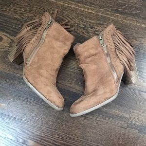 Fridge suede booties